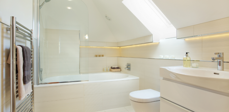 Aménager une salle de bain sous les combles à Chenôve