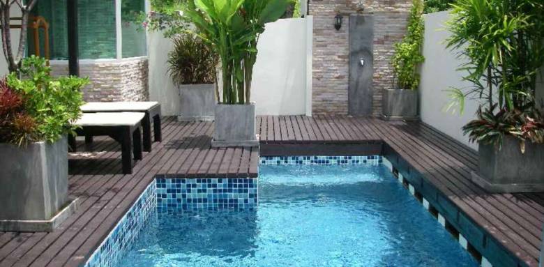 Piscine1