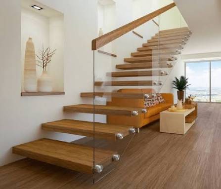 Garde-corps en verre pour escalier sans contremarches avec rampe bois