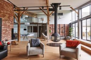 Appartement meublé loft avec poêle central