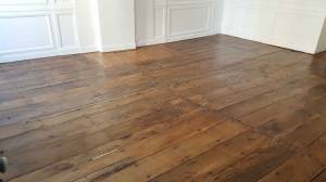 Parquet massif clouté rénové Saint-Servan