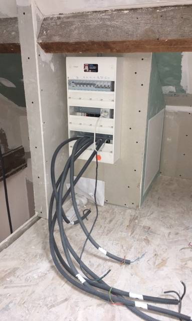 Rénovation électrique dans maison avec création d'un 2ème tableau à l'étage - Nantes 44