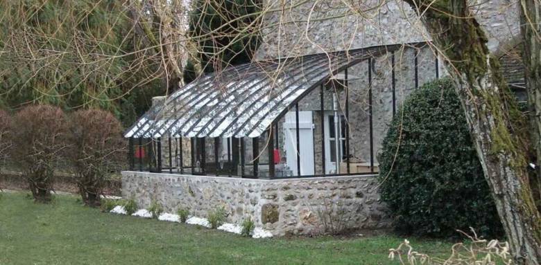 verrière de jardin accolée habitation toit semi rotondei