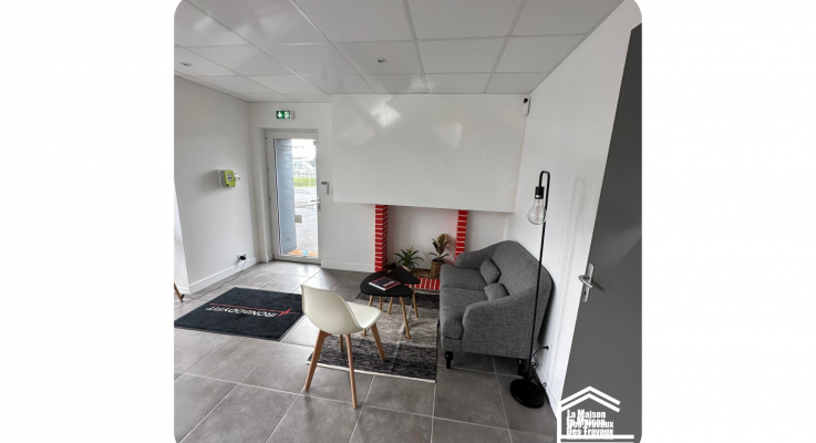 SAS d'entrée magasin 