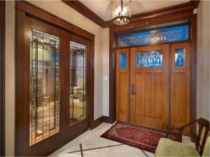 Porte d'entrée en bois massif vue intérieure