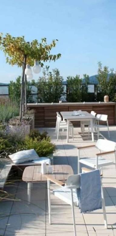Terrasse meublé