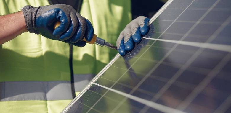 Installation de panneaux solaires