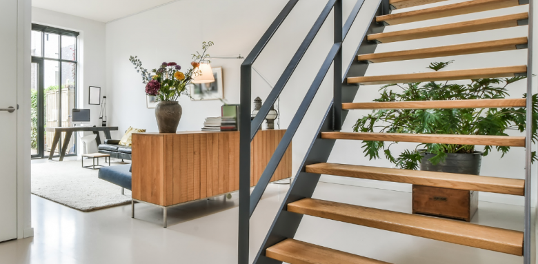 Comment bien choisir son escalier : Guide Complet pour votre projet de rénovation