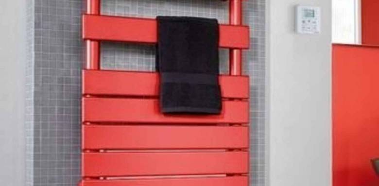 Mini sèche-serviette rouge  avec souffleur - Acova