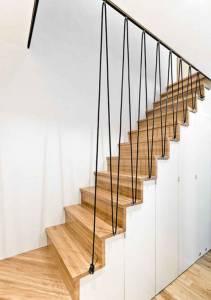 Choisir son escalier, droit avec placards intégrés - Nantes 44