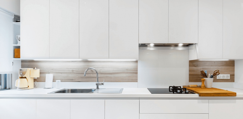 Rénovation de cuisine avec mobilier de cuisine moderne - Nantes 44