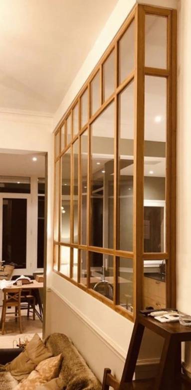 Salon avec verrière à armature bois - Hyères 83