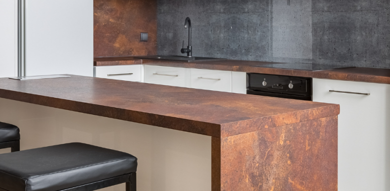 Cuisine ouverte avec un bar 