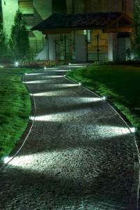 Allée de jardin avec éclairage extérieur - Nantes 44