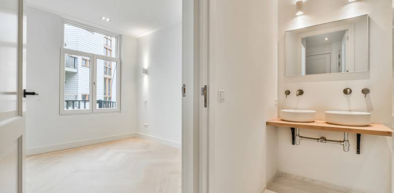 Choisir la robinetterie encastrable. 