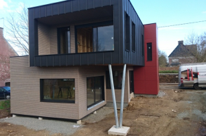 Extension zinc ultra moderne coloré (bois et zinc) 