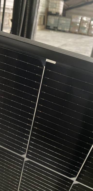 hautement résistant aux intempéries