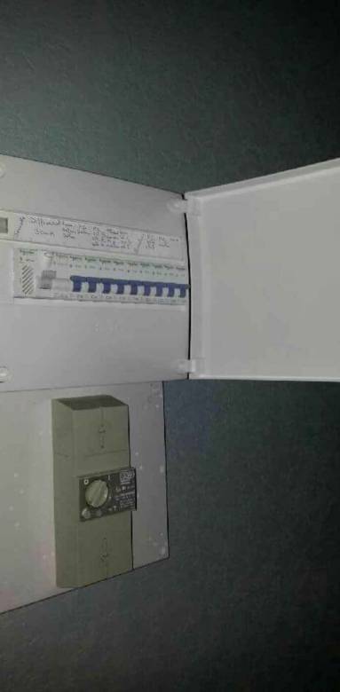 Mise aux normes de l'installation d'électricité - tableau -  électricien 77, diagnostiqueur 77, auditeur électrique 77, entreprise d'électricité générale 77