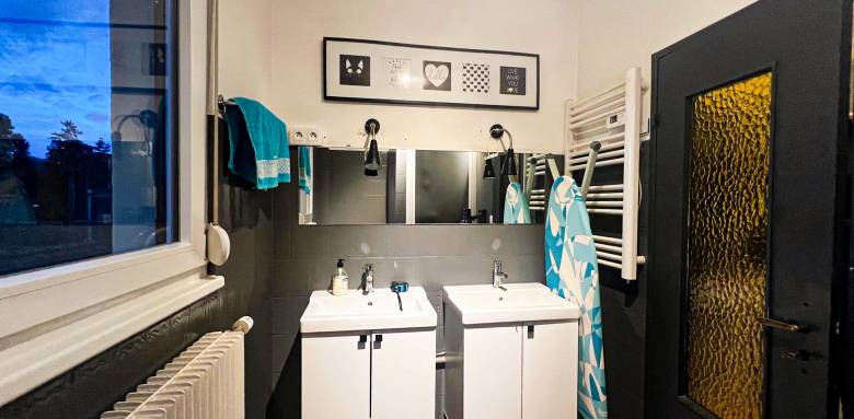 Une transformation de salle de bains en buanderie
