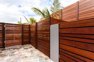 Portail en bois ou en aluminium que faut-il choisir ? 