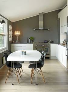 Style de cuisine à Paris 16e moderniser une cuisine rustique en bois