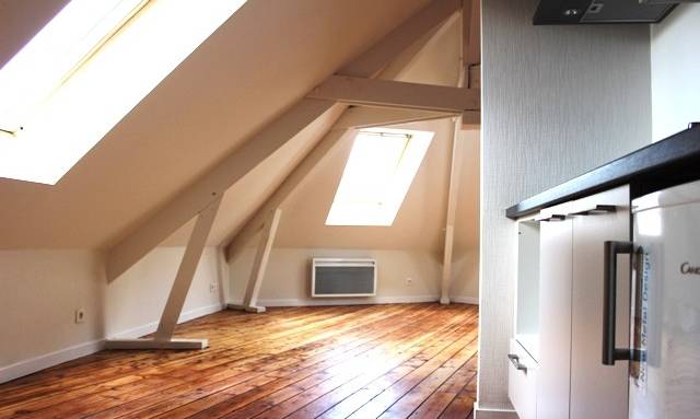 Isolation, menuiseries et pose parquet sous combles