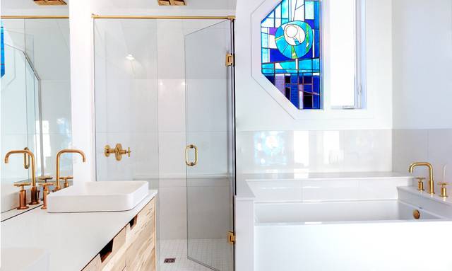 Vitrail décoratif salle de bain