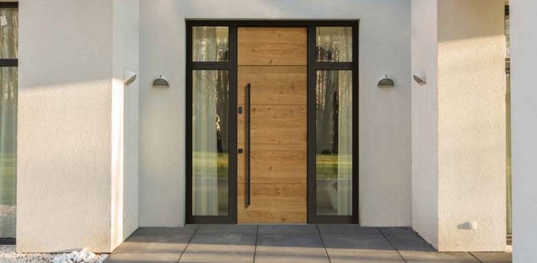 Porte d'entrée en bois, alliant tradition et modernité !