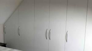 Comment créer un dressing dans un petit espace ? Saussey 50200