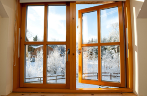 Installer des fenêtres en bois - La Maison Des Travaux de Savigny-sur-Orge