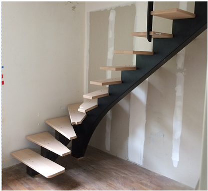 Escalier intérieur en métal et bois - Cholet 49