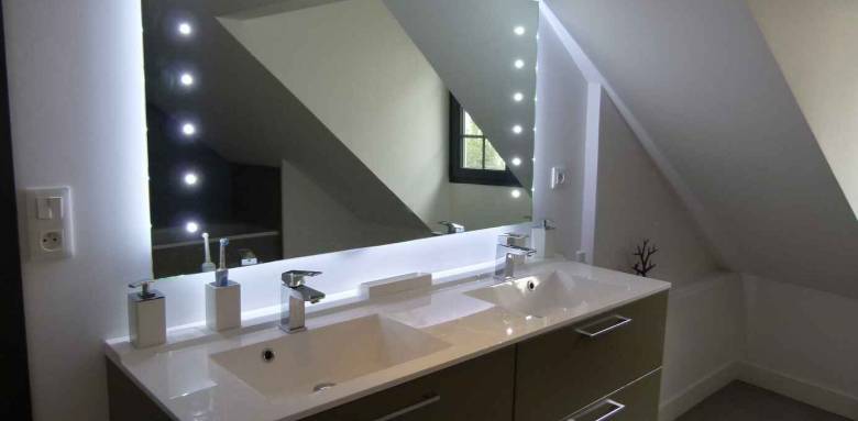 aménagement d'une salle de bain connectée Nosiy-Le-Grand (93) 