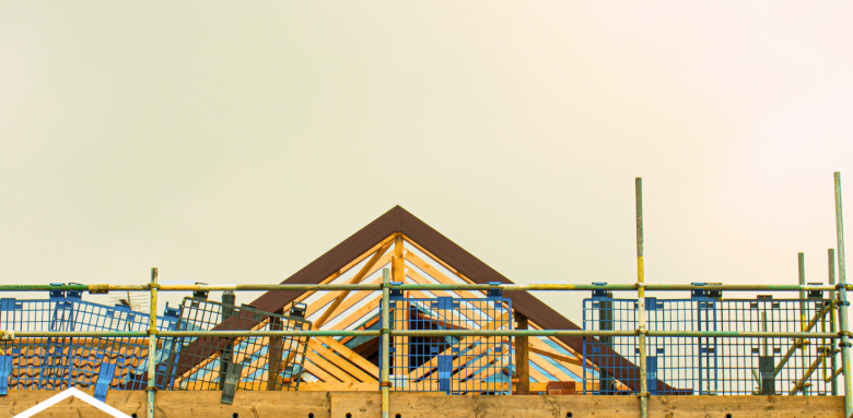  Construction de la charpente pour la toiture de la surélévation