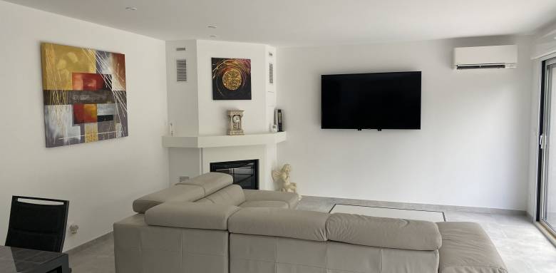 salon aménagé et décoré