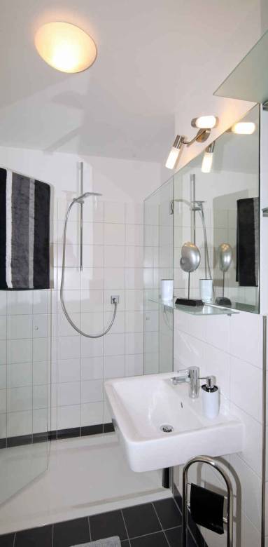 Salle de bain PMR
