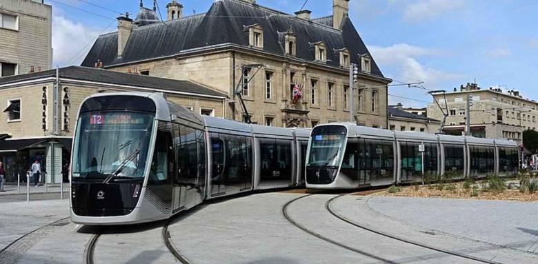 Création du tramway à Caen