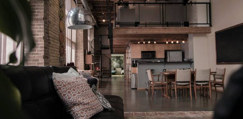 Guide d’aménagement d’un loft à Cherbourg