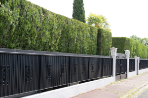 Construire un mur de clôture
