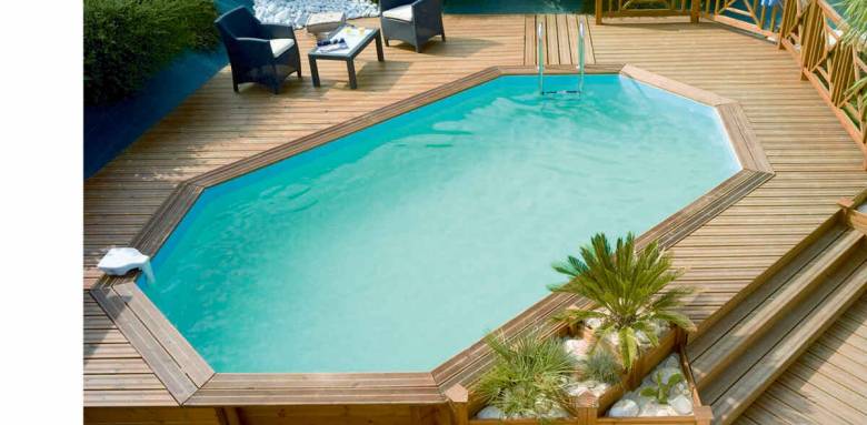 piscine semi enterrée