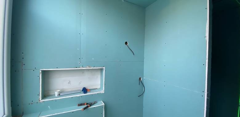 Pose de placo hydro type Placoplatre® vert H1