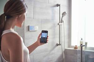 Aménager une salle de bains connectée