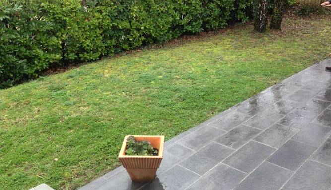 Revêtement de terrasse en pierre naturelle - Solliès-Toucas 83