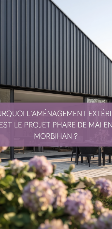 Extension de maison moderne en zinc avec baie vitrée à galandage ouverte sur une terrasse en bois à Vannes.