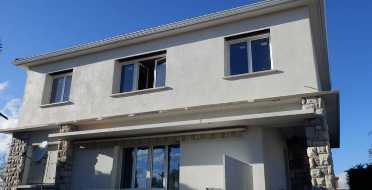 Ravalement terminé, façade modernisée!