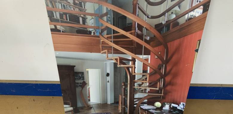 Rénovation d'escalier avec La Maison Des Travaux de Pau