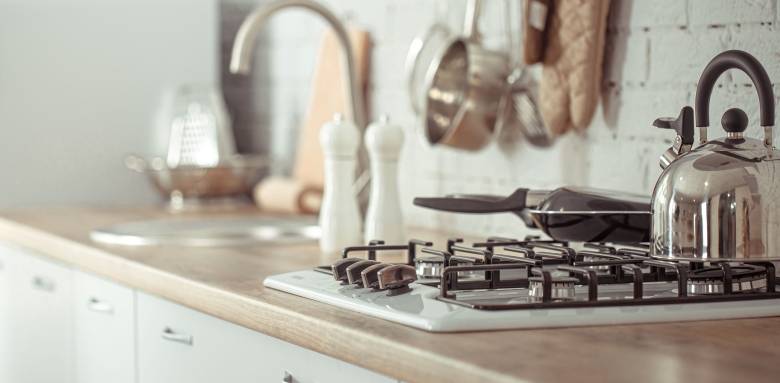 Norme électrique cuisine en 2026 : quelles règles respecter pour une installation conforme ?