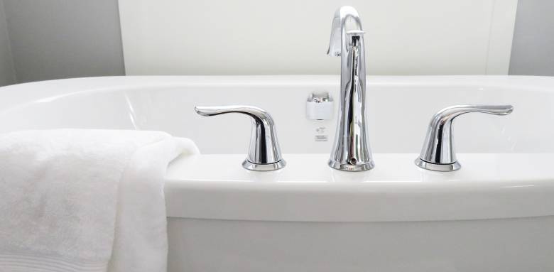 Comment relooker sa salle de bains à moindres frais 