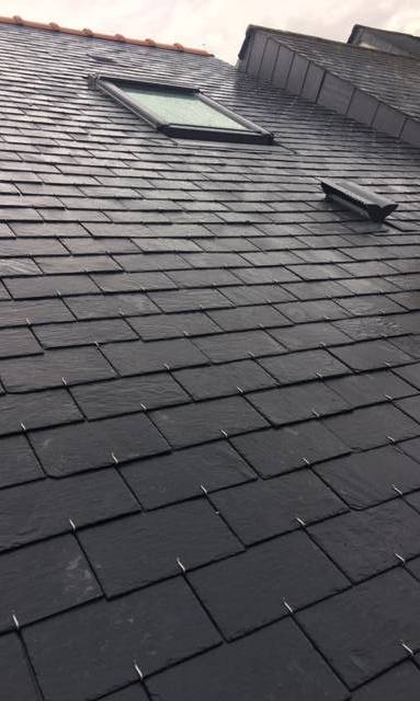 Toit en ardoise naturelle rénové - Nantes 44