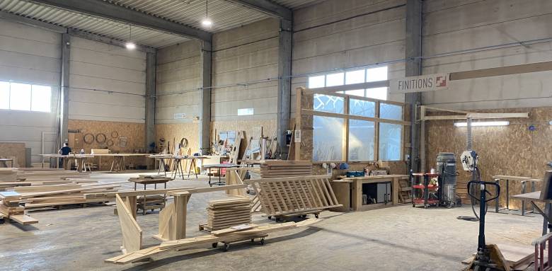 Zone d'assemblage des escaliers sur-mesure 