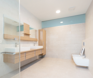 Agrandir sa salle de bain avec du carrelage Blain